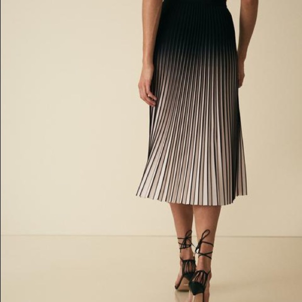 REISS pleated ombré midi skirt NWOT size 2